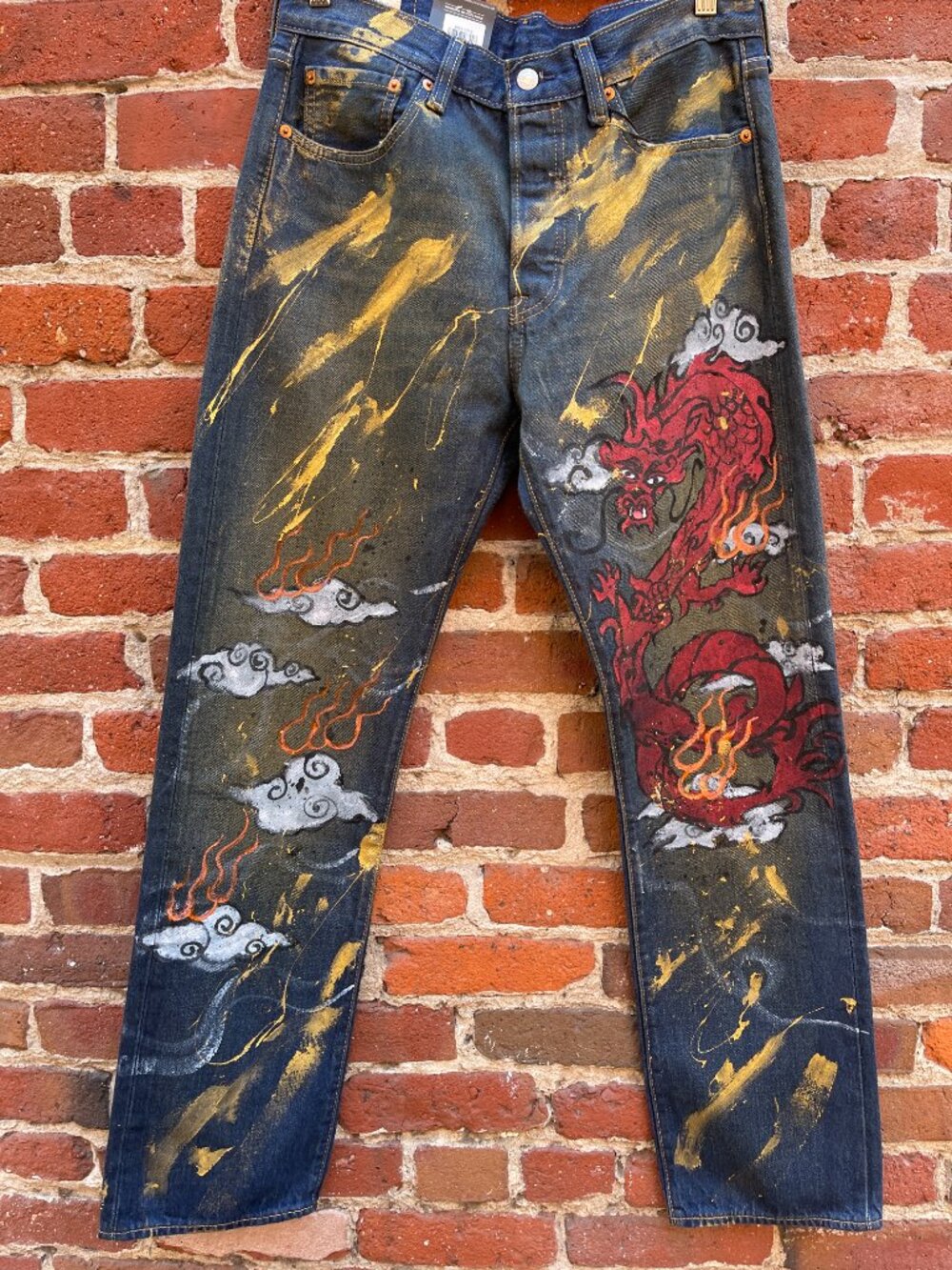 Hand-Painted Dragon NEW! (NWT) Men's 501 's Jeans Levi's